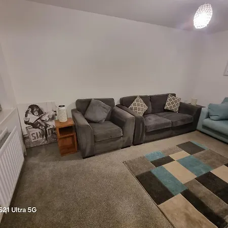 Modern 2br House Sleeps 5 Free Parking Contractor Friendly Parking * Middlesbrough